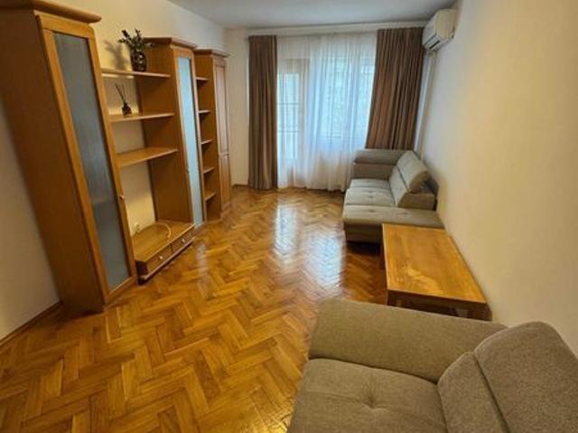 De inchiriat apartament 2 camere,in Constanta,zona Dacia
