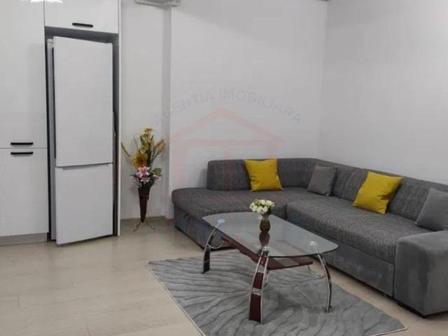 De închiriat – Apartament 2 camere Micro 17