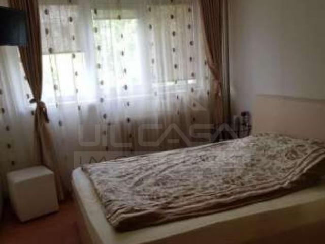DE INCHIRIAT APARTAMENT 2 CAMERE, PODU ROS