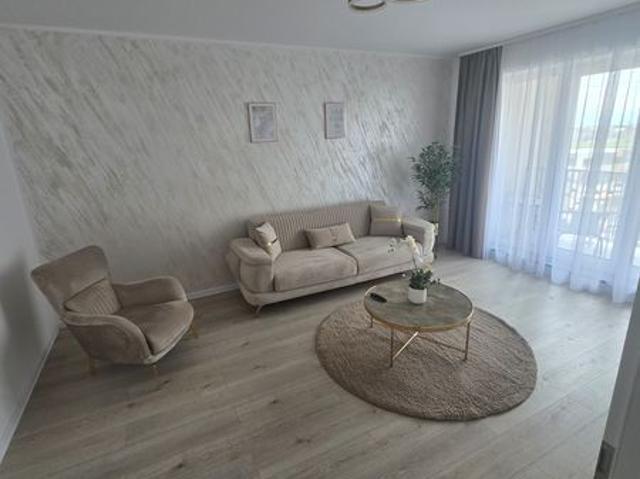 De inchiriat apartament 2 camere Qualis