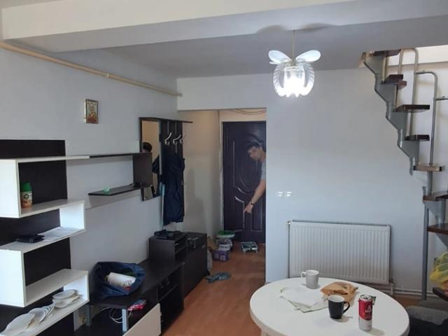 De inchiriat apartament, 2 camere, semidecomandat, 45 mp, Nicolina, Gara, Cod 162607