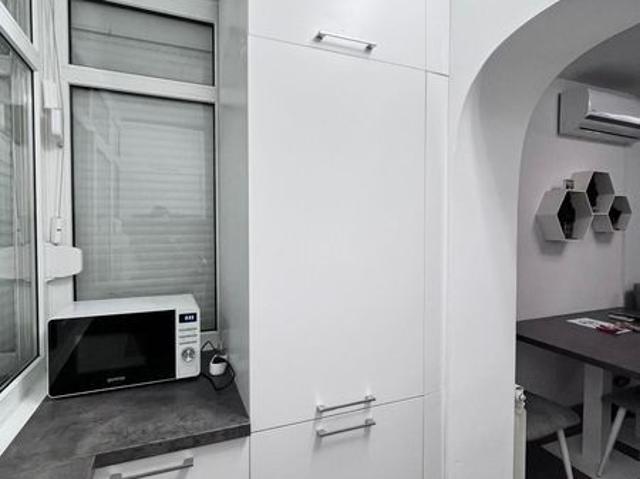 De inchiriat_Apartament 2 dormitoare_Valea rosie, Craiova