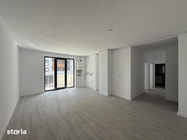 De inchiriat Apartament 3 camere, zona Centru Bloc Nou, Alba Mall