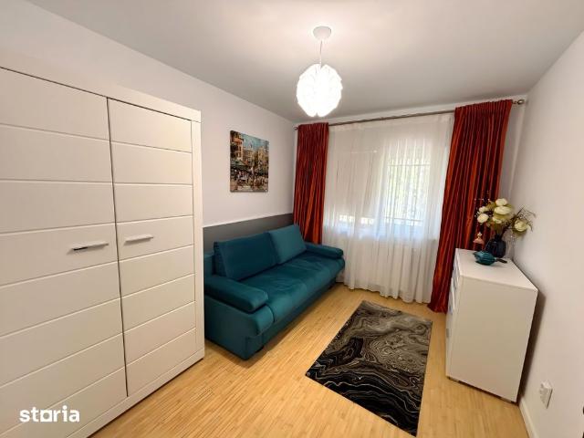 De închiriat | Apartament 3 camere, zona Inel II
