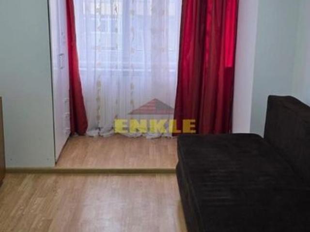 De inchiriat apartament 3 camere Zona Primaverii