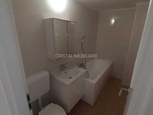 De închiriat: Apartament 3 camere | Metrou Brâncoveanu