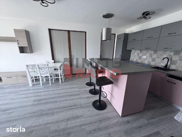 De închiriat apartament 3 camere str. Calea Moldovei KFC,MALL
