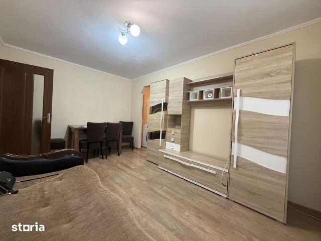 De inchiriat Apartament CarpatiI Etaj 1 /Mobilat/Utilat/40MP
