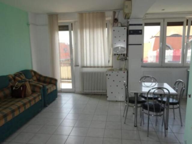 De inchiriat apartament cu 2 Balcon mare cu vedere in Piata Operei, Timis