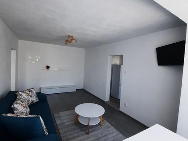 De inchiriat apartament cu 2 camere