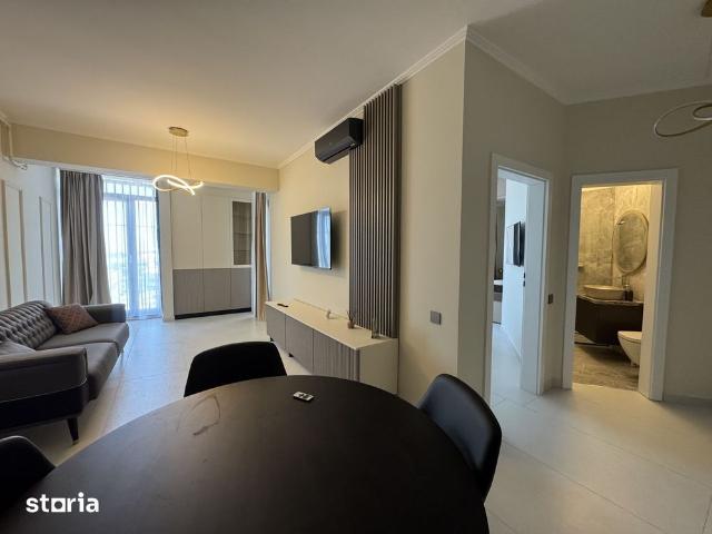 De inchiriat, apartament cu 2 camere, zona Vivo, prima inchiriere