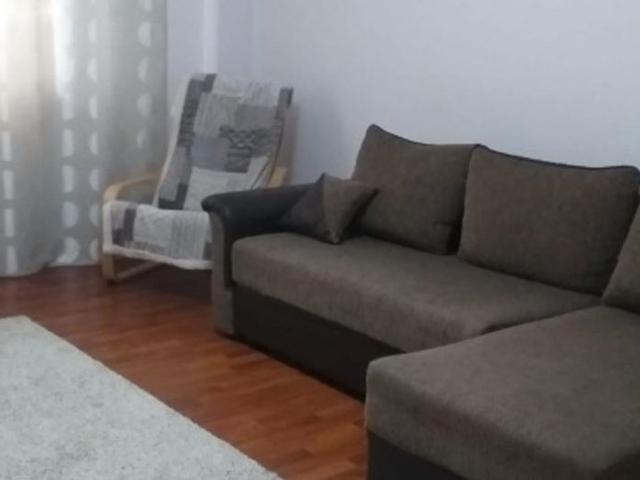 De inchiriat Apartament cu 2 Camere Decomandat/Sector 3