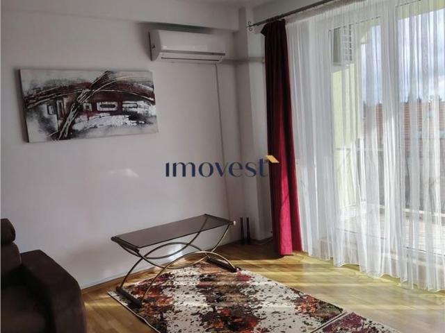 De inchiriat: Apartament cu 2 camere in zona Semicentral