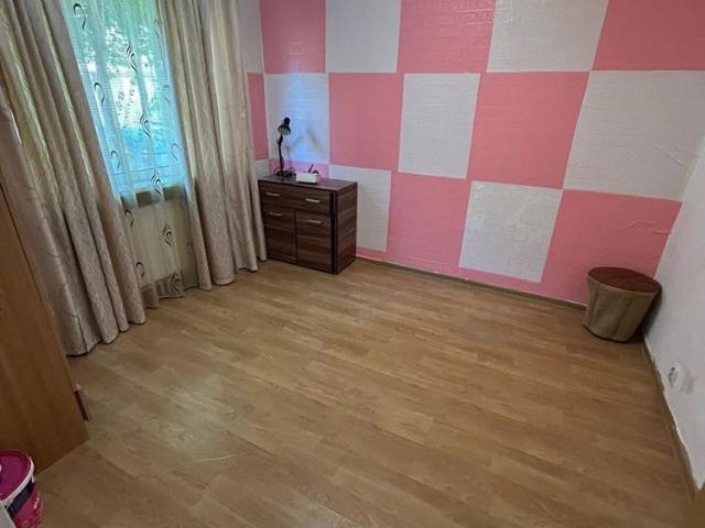 De inchiriat apartament cu 2 camere si balcon, mobilat si utilat