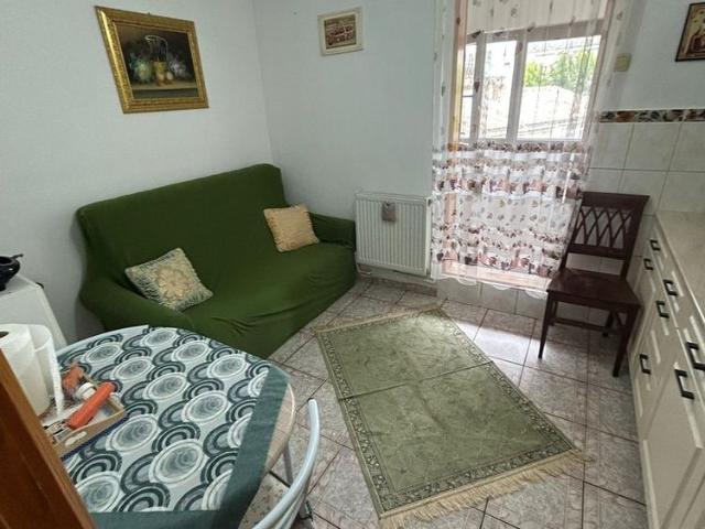 De inchiriat apartament cu 2 camere si balcon pe Bd. Roman Musat