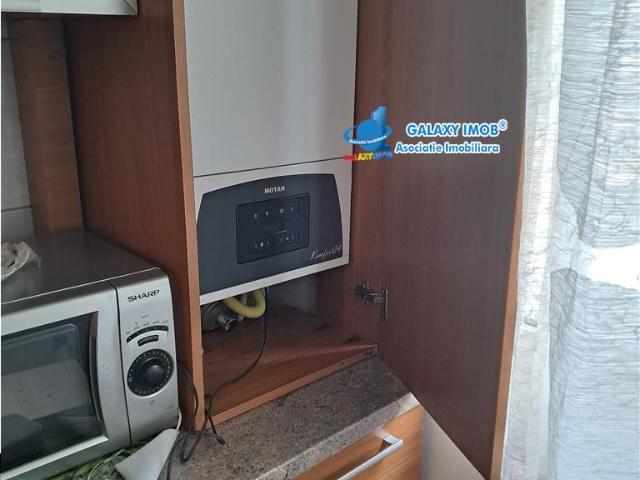 de inchiriat apartament cu 3 camere cf 1 dec prundu