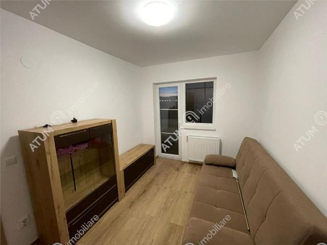 De inchiriat apartament cu 3 camere decomandate balcon si loc parcare in zona Magnolia din Sibiu