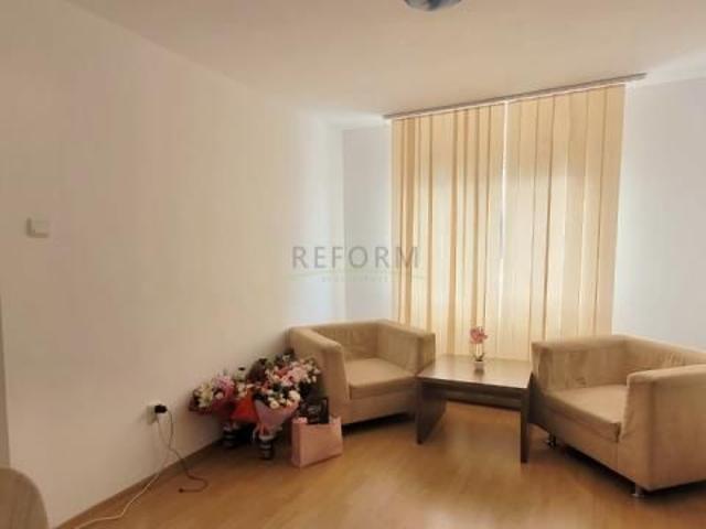 De inchiriat apartament cu 3 camere, in Manastur