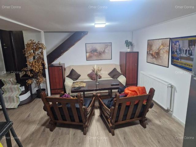 De închiriat apartament cu 3 camere la et 1 si o garsoniera la parter,imobil cas