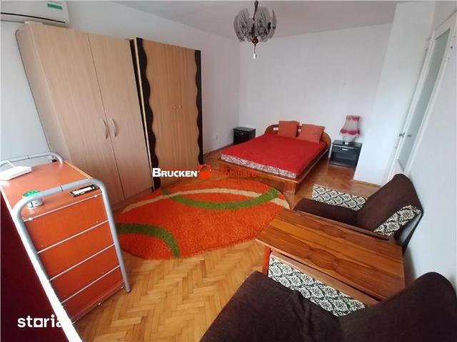 De inchiriat apartament cu o camera