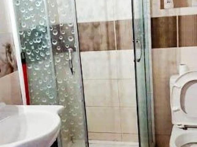 De inchiriat! Apartament cu o camera in bloc nou situat in zona Podu Ros