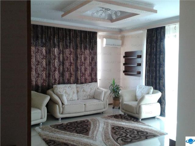DE inchiriat apartament de lux cu garaj