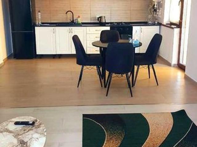 de inchiriat apartament in CRISTIAN
