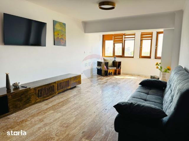 De Inchiriat Apartament LUX 3 camere | vedere la Dunăre – 101 mp