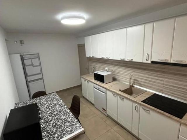 De inchiriat apartament nou, 3 camere, decomandat, 70 mp, Valea Adanca, Str Pepinierii, Cod 162232