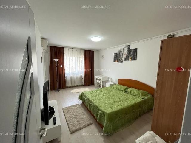De închiriat: Garsonieră deosebită în Zona Tineretului