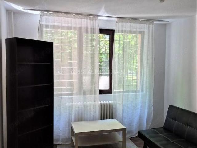 De Inchiriat: Garsonieră Primitoare | Zona Brâncoveanu – Huedin |