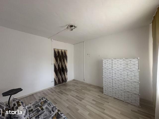De inchiriat garsoniere, cf 2, zona Vlaicu Ursului