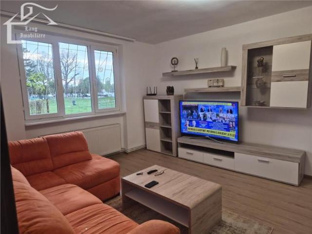 DE INCHIRIAT DOUA CAMERE ZONA UTA