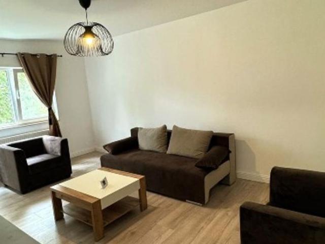 De inchiriat direct proprietar apartament 2 cam F.Nord