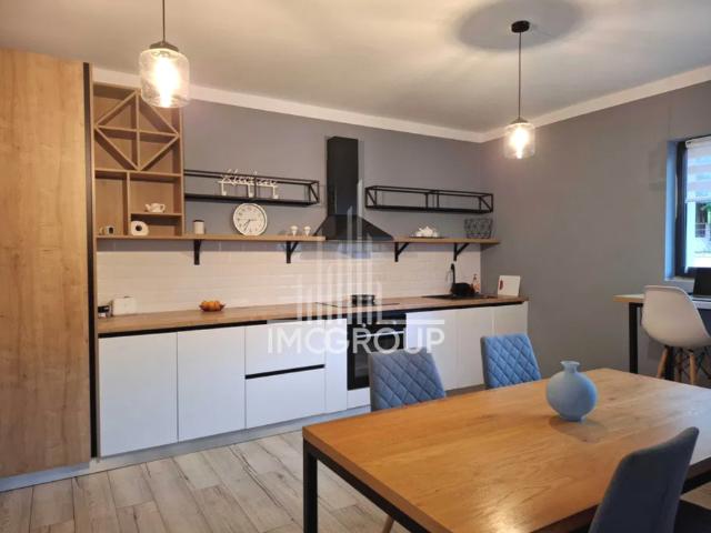 De închiriat langa padure casa 4 camere | 160 mp utili | Curte 400 mp