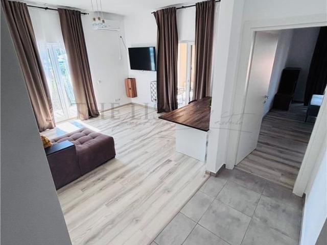 De Inchiriat | Penthouse cu 3 camere | Cosmopolis