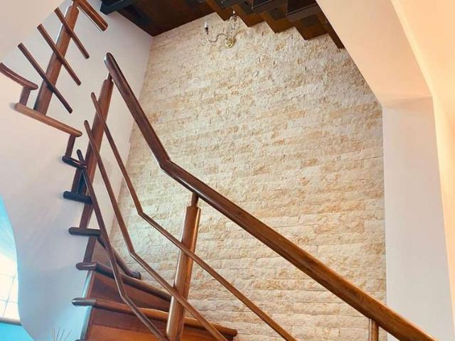 |De inchiriat Vila 9 camere|Complet mobilat si utilat