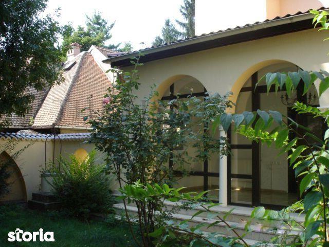 De Inchiriat | Vila cu arhitectura speciala | Piata Aviatorilor