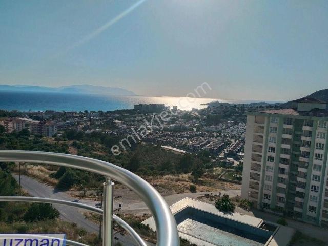 Değirmendere Uydukent'de Panaromik Deniz Manzaralı Ferah 2+1 Kiralık Daire