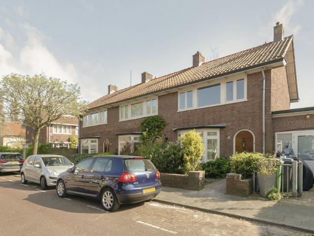 De Surmontstraat, 87, Amstelveen