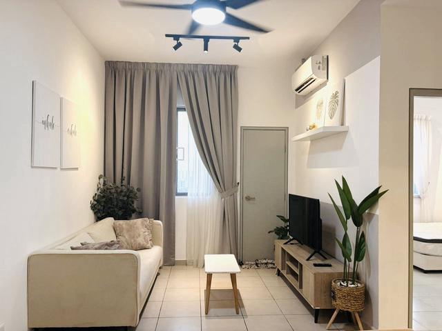 DEMAND Tangerine Suites 2Rooms Kota Warisan Sepang
