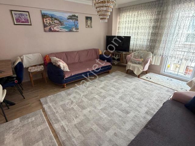 Demet Kazım Karabekirde 2+1 Arakat Balkon Satılık Daire.