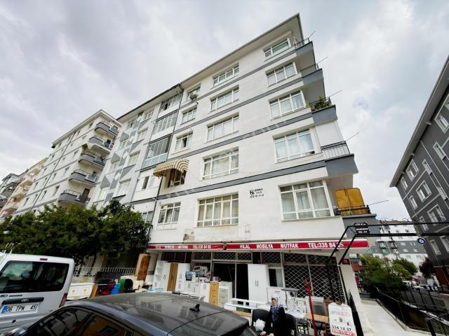 Demetevler 2.cadde 1+1 Bahçe Katı Satılık Daire