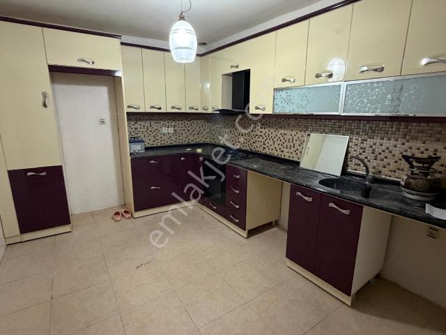 Demetten 2+1 Kapalı Mutfak Balkon Arakat Kiralık Daire.