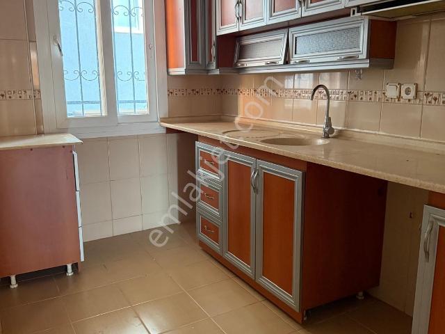 Demetten Umut Mahallesinde 3+1 Balkon Kiralık Daire