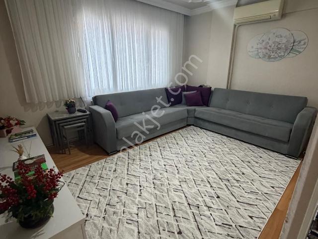 Demetten Önü Açık Full Tadilatlı Kapalı Mutfak Satılık Daire.