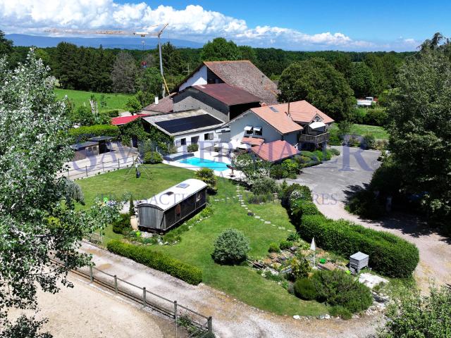 Demeure atypique avec installations équestres – Terrain de 16 832 m²