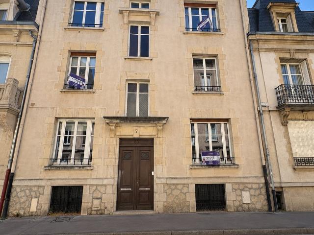 Demeure Beaux Arts d’exception avec jardin privé