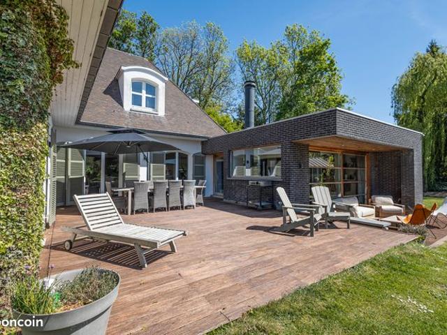 DEMEURE DE CARACTERE 360m² 1.380.000 Euros HAI