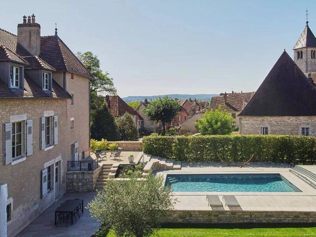 Demeure de prestige Marnay 7 pièce s 300.82 m2